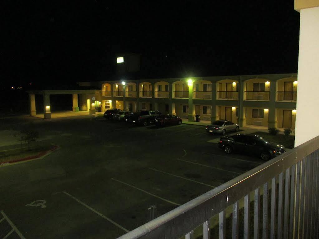 Scottish Inn Killeen Harker Heights Экстерьер фото